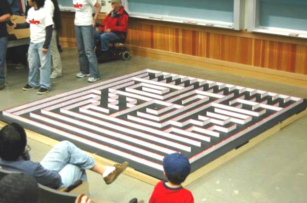 micromouse_maze.jpg